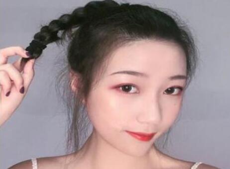 手殘黨福利！日常又減齡的6款少女發(fā)型