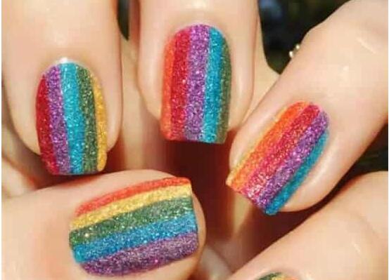 南寧美甲學校：磨砂彩虹美甲教程，將五顏六色存于指上
