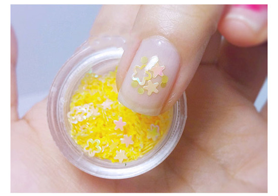 甜美圓法式美甲怎么畫？廣西美甲培訓來教你