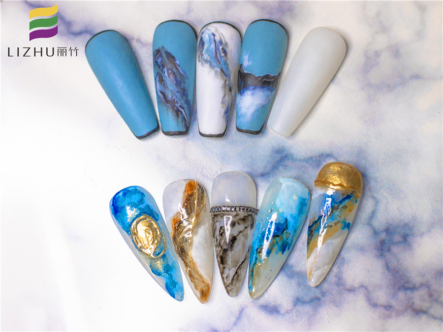 美甲暈染怎么做效果好？廣西美甲培訓(xùn)學(xué)校給你上課