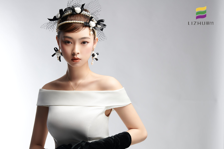 為什么新娘妝顯老？廣西彩妝教材給你分析