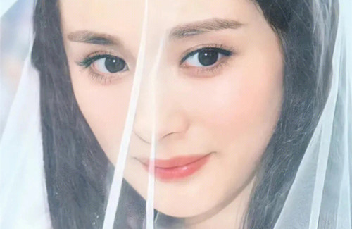 明星婚禮仿妝，清純白開水妝的天花板