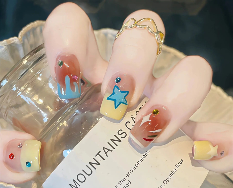 精致且少女的美甲款式，南寧美甲教學(xué)推薦