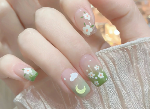 可愛甜心美甲，廣西美甲網(wǎng)紅造型班推薦