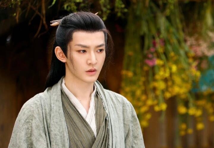 涂山璟眼妝教程，廣西彩妝眼妝培訓
