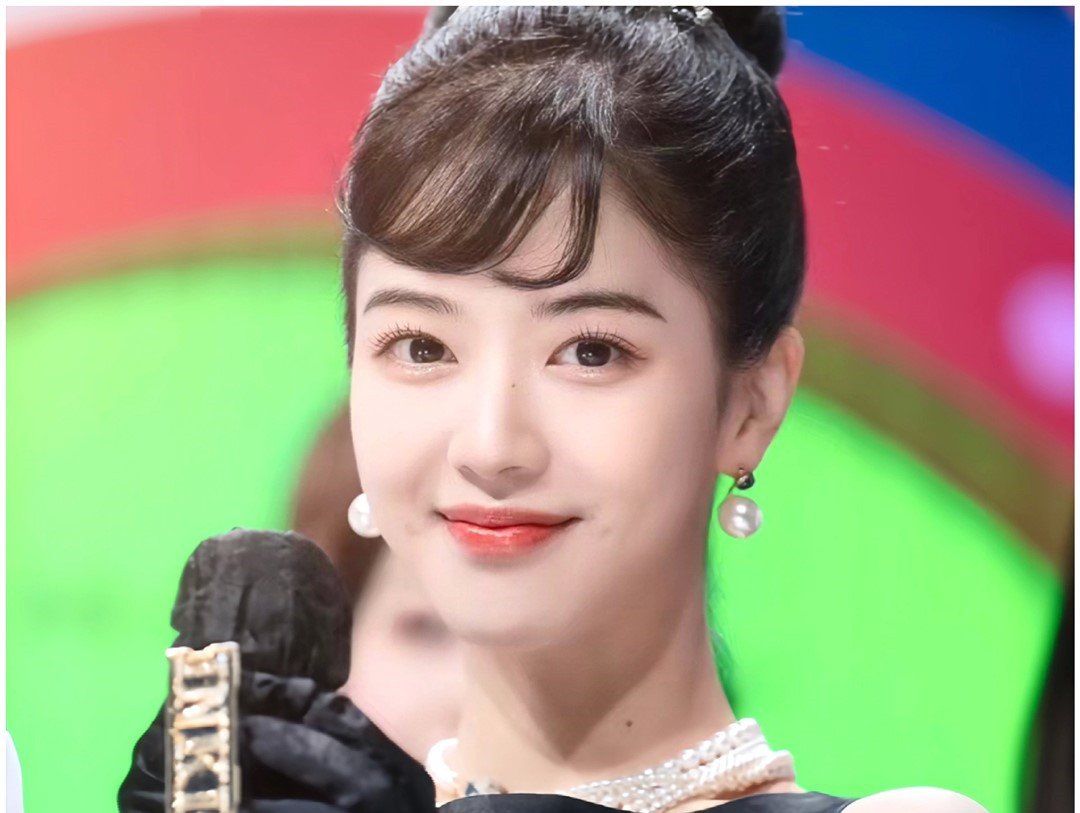 千金貴氣感妝容，南寧彩妝師專業(yè)培訓教程