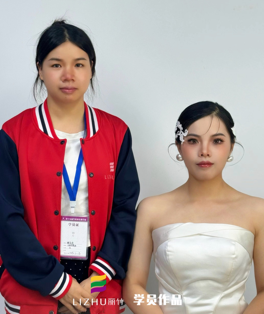 1723623672430776.jpg 001-蕾絲簡(jiǎn)約新娘(金珍).jpg